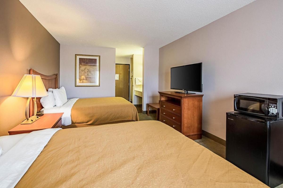 Royal Inn Suites Huntington Exteriér fotografie